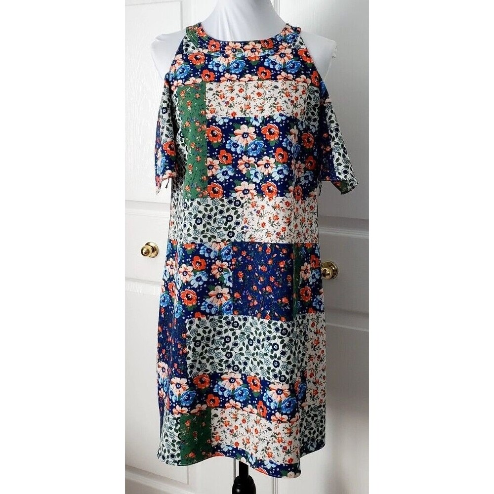 C. Womens Small Floral Cold Shoulder Dress Keyhole Back Slit Sleeve Sheath EUC